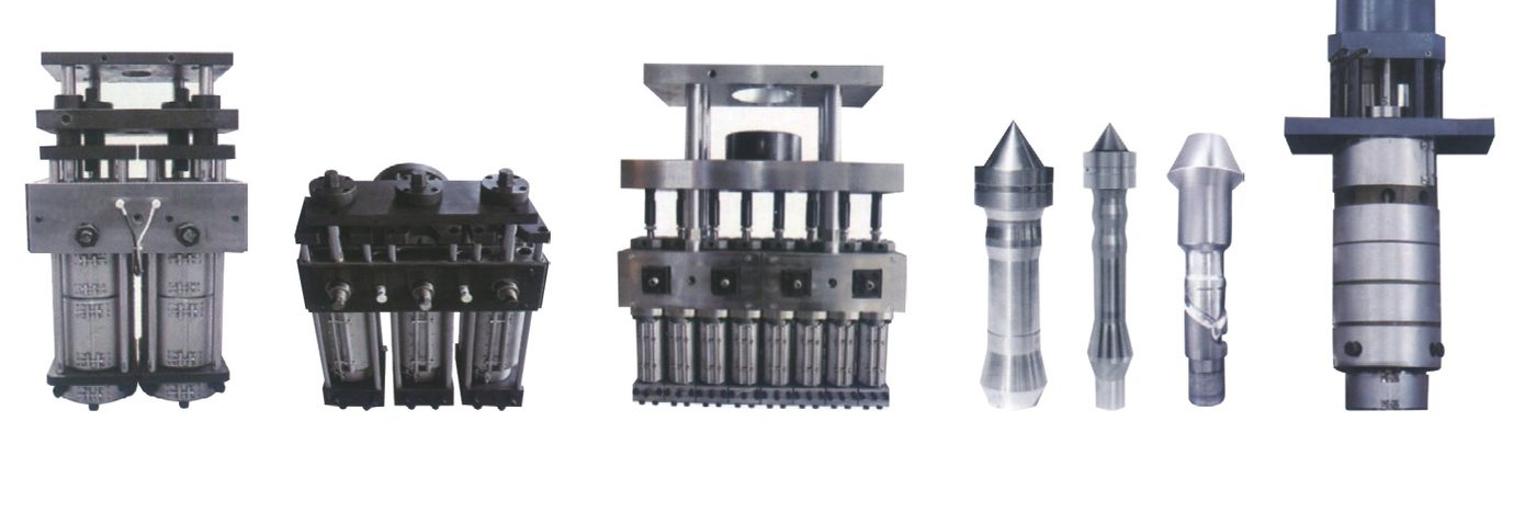 Single and multi-cavity extrusion blow moulding die heads